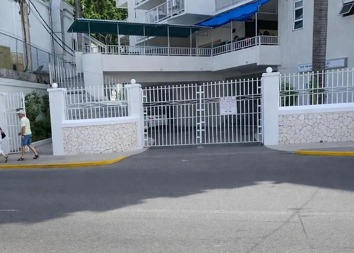 Club Apartamento Montego Bay